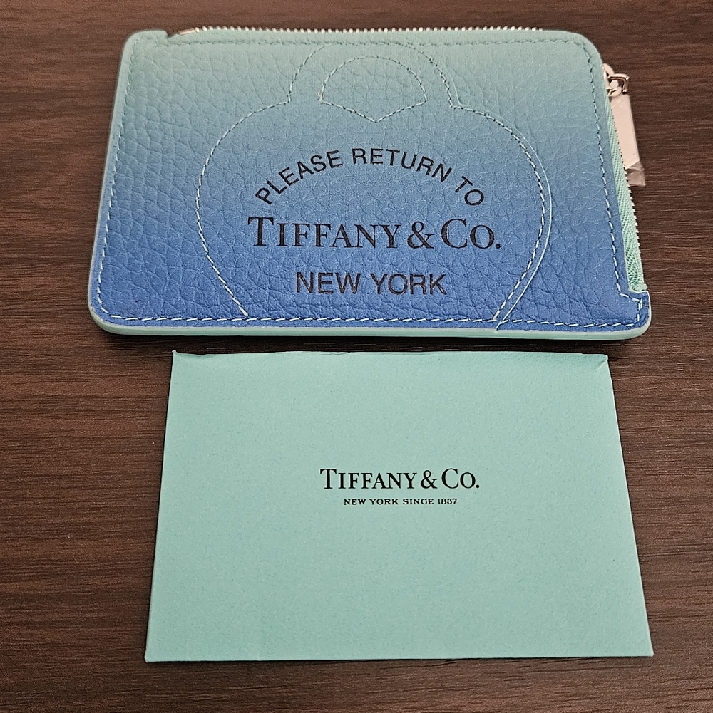 Tiffany & Co. Return to Tiffany zipped card case Wallet in Blue Ombre Leather